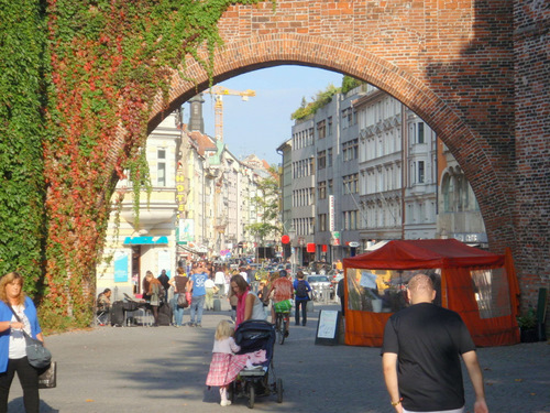 Sendlinger Tor (southwest of old town Munich).